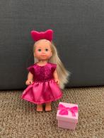 Verrassing Barbie met hondje en cadeautje, Ophalen of Verzenden, Gebruikt, Barbie