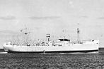 977238 IJmuiden De Westland Tussen de Pieren NH 1956 Gelopen, Ophalen of Verzenden, 1940 tot 1960, Gelopen, Noord-Holland