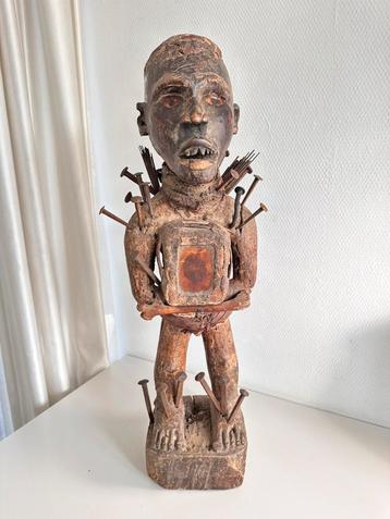 Bakongo Vili  Nkisi Nkondi Fetisch krachtbeeld  TOPstuk 1900 beschikbaar voor biedingen