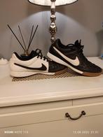Nike zaalschoenen, Kleding | Heren, Schoenen, Ophalen, Nike, Zo goed als nieuw, Sportschoenen