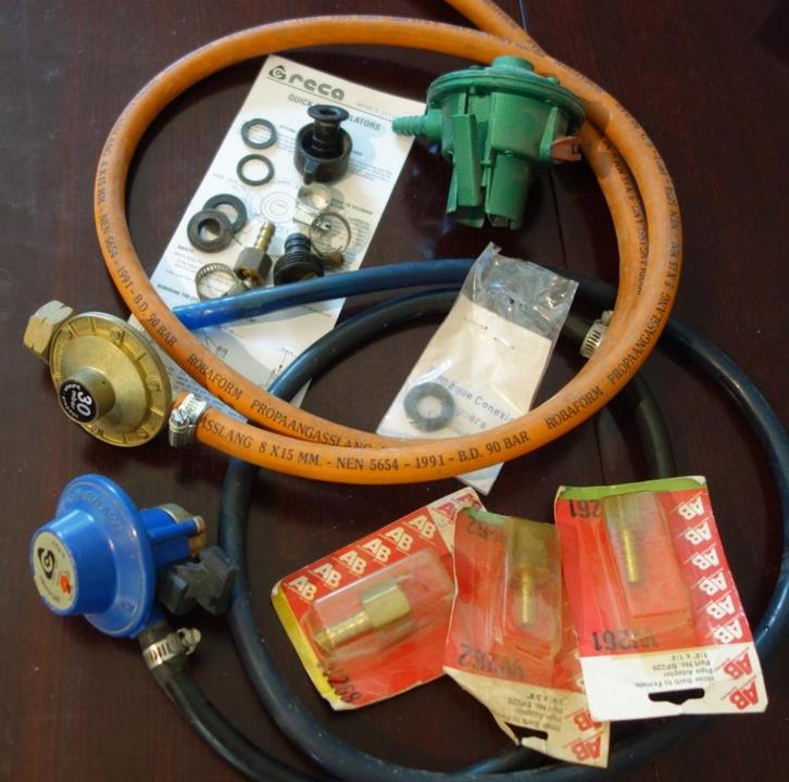 3 X Gasfles drukregelaar voor gastank met slangen, fittingen, Hobby en Vrije tijd, Overige Hobby en Vrije tijd, Nieuw, Ophalen