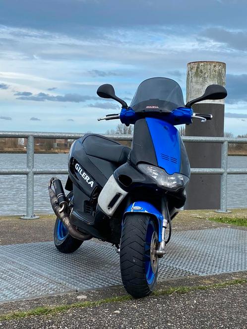 C14 Gilera Runner DR 70CC, Fietsen en Brommers, Scooters | Overige merken, Zo goed als nieuw, Maximaal 45 km/u, Tweetakt, Ophalen