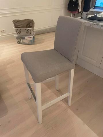 Set of 2 Upholstered Bar Stools – Grey & White beschikbaar voor biedingen