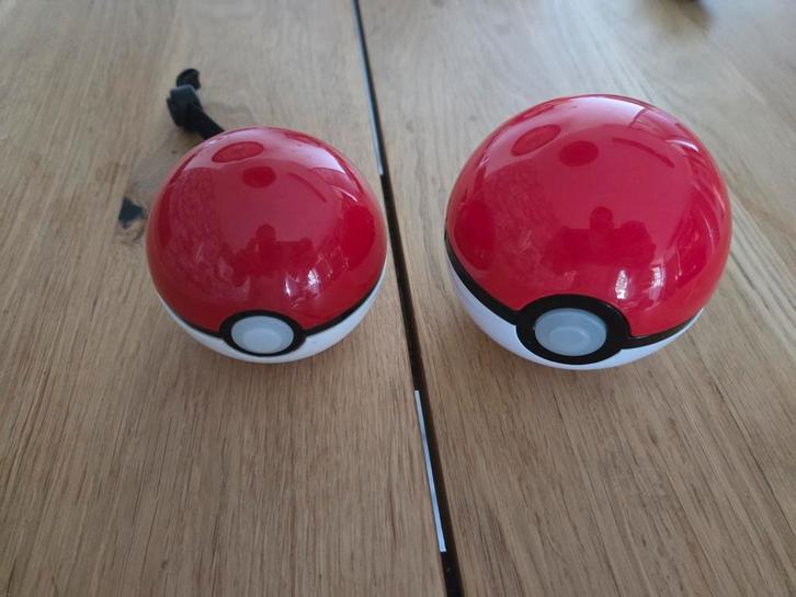 2x Pokemon pokeball games vintage Japans Tomy, Spelcomputers en Games, Spelcomputers | Overige, Zo goed als nieuw, Ophalen of Verzenden