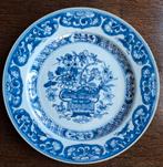 Antiek Chinees porseleinen bord, 18e eeuw, puntgaaf, Antiek en Kunst, Ophalen of Verzenden
