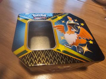 Lege pokémon blik om iets op te bergen.  beschikbaar voor biedingen