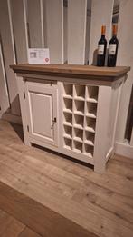 Stijlvol wijnkastje Parma/toscane met opbergruimte, Huis en Inrichting, Woonaccessoires | Wijnrekken, Ophalen, 5 tot 15 flessen