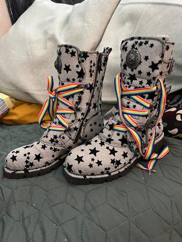 New Rock custom. Mt 41 Nieuw. Zilverglitter/sterren beschikbaar voor biedingen
