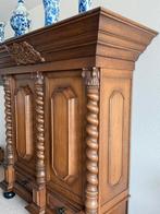 Mechelse kast - schitterende details - top conditie, Antiek en Kunst, Ophalen