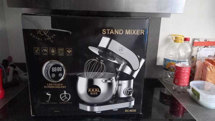 Royal Swiss Stand Mixer - Nieuwstaat, Witgoed en Apparatuur, Keukenmixers, Ophalen of Verzenden