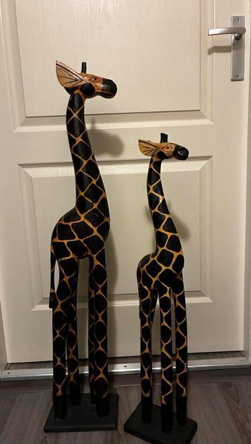 2 Houten Giraffe Beelden - Decoratief beschikbaar voor biedingen