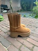 Ugg maat 39, Kleding | Dames, Schoenen, Ophalen, UGG, Bruin, Zo goed als nieuw