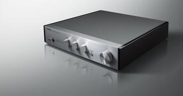 Yamaha A-U670 Geïntegreerde versterker 2x70w USB Dac beschikbaar voor biedingen