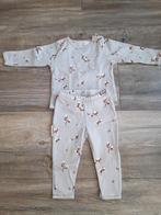 Puckababy pyjama 6-12 maand, flower, zeer goede staat, Nacht- of Onderkleding, Jongetje of Meisje, Ophalen of Verzenden, Zo goed als nieuw