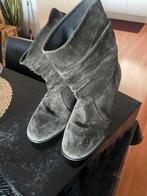 Zwarte Suede hoge Laarzen, Ophalen of Verzenden, Zo goed als nieuw, Zwart, Hoge laarzen