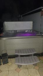 Jacuzzi aangeboden, Ophalen, Gebruikt
