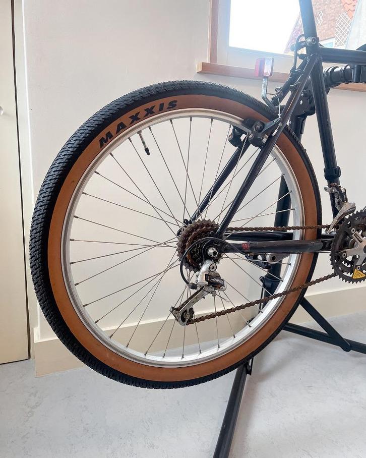 26” Wheel Set - Araya Japan Rims with New MAXXIS Tyres, Fietsen en Brommers, Fietsonderdelen, Gebruikt, Mountainbike, Wiel, Ophalen