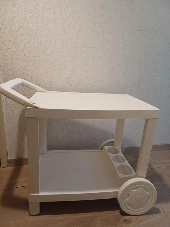 Witte serveerwagen / keukentrolley, Huis en Inrichting, Keuken | Keukenbenodigdheden, Zo goed als nieuw, Ophalen of Verzenden