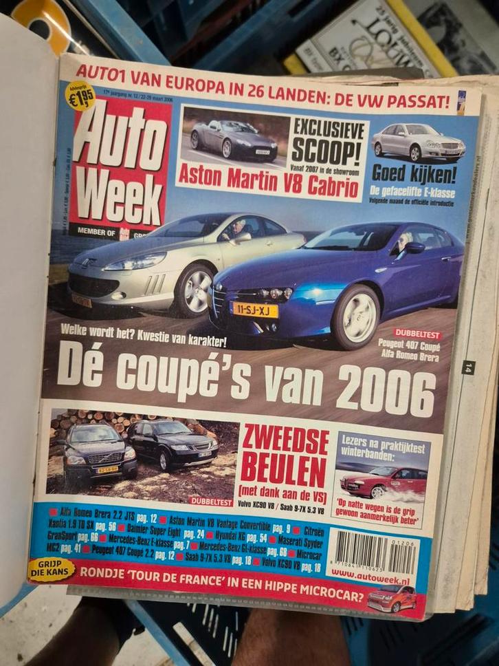 AutoWeek - De Coupé's van 2006, Boeken, Auto's | Boeken, Gelezen, Algemeen, Ophalen of Verzenden