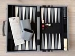 VINTAGE BACKGAMMON SPEL IN KOFFER VAN GRIJS SKAI LEER, Hobby en Vrije tijd, Gezelschapsspellen | Bordspellen, Ophalen of Verzenden