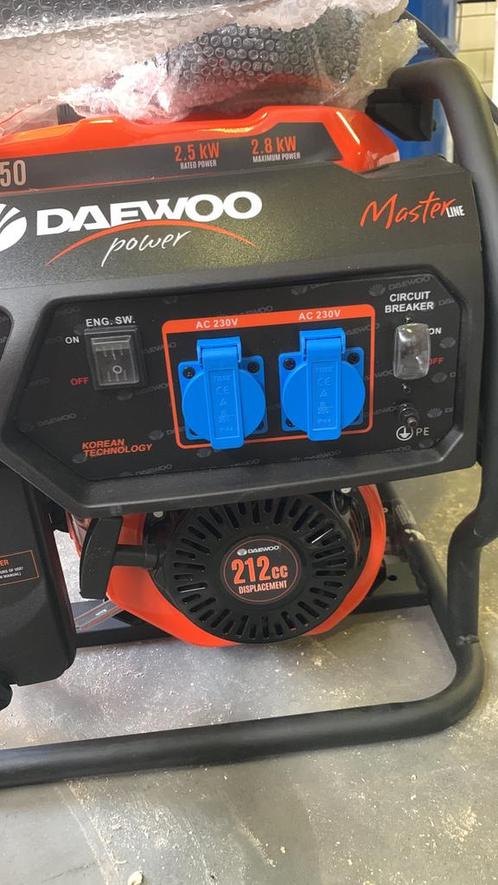 Te koop Deawoo agregaat, Doe-het-zelf en Verbouw, Aggregaten, Nieuw, Benzine, Minder dan 5 kVA, Ophalen