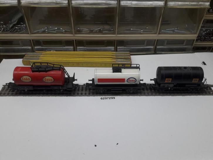 26 H0 goederen wagons, in goede tot redelijke staat., Hobby en Vrije tijd, Modeltreinen | H0, Gebruikt, Wagon, Gelijkstroom, Fleischmann
