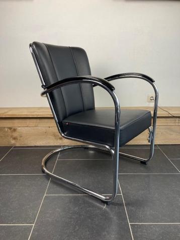 2 Gispen 412 fauteuils, Toledo leder , chroom frame beschikbaar voor biedingen