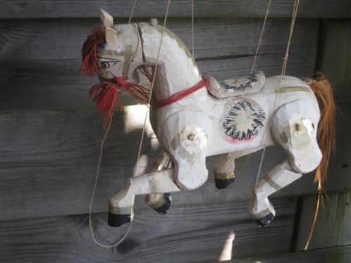 ((^))Marionet Paard Jati Hout Indonesië Jaren ’50/’60, Antiek en Kunst, Curiosa en Brocante, Ophalen