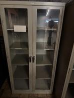 Vintage Mewaf vitrinekast, Huis en Inrichting, Kasten | Vitrinekasten, Ophalen, 50 tot 100 cm, Metaal, 150 tot 200 cm