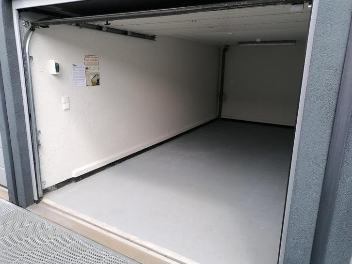 Te huur : garagebox Breda, 18m2, 189 Euro ALL-IN (geen BTW), Zakelijke goederen, Bedrijfs Onroerend goed, Opslag of Loods, Huur