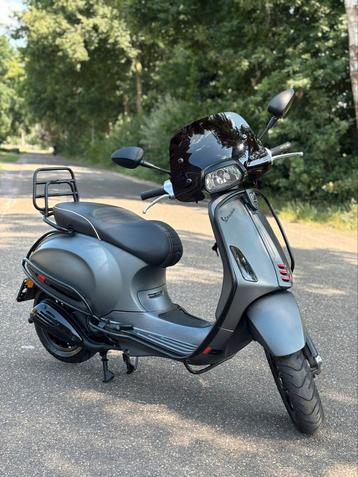 ✅ Zeer Nette Vespa Sprint Brom 2017 (6600)KM Mat Grijs! ✅ beschikbaar voor biedingen