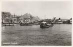 terneuzen  binnenvaart oostkolk, Verzamelen, Ansichtkaarten | Nederland, Ophalen of Verzenden, 1940 tot 1960, Gelopen, Zeeland