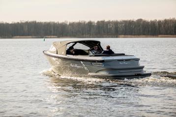 Oud Huijzer 740 tender (bj 2024) beschikbaar voor biedingen