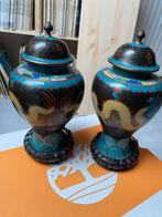 Twee Chinese Cloisonné Vazen met Deksel, Ophalen