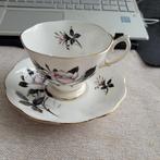 Royal Albert Queens messenger kop en schotel, Ophalen of Verzenden, Zo goed als nieuw, Porselein, Kop en/of schotel