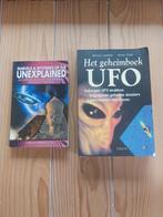 UFO's & Mysteries - Twee Interessante Boeken, Gelezen, Achtergrond en Informatie, Ophalen of Verzenden, Karen Farrington, Helmut Lammer, Oliver Siala