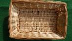 1 langwerpig houten mandje voor bloemstuk of plantjes, Ophalen of Verzenden, Zo goed als nieuw, Materiaal