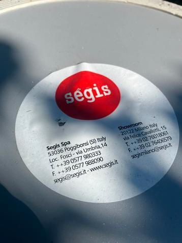 Noon Archirivolto Archis Segis beschikbaar voor biedingen