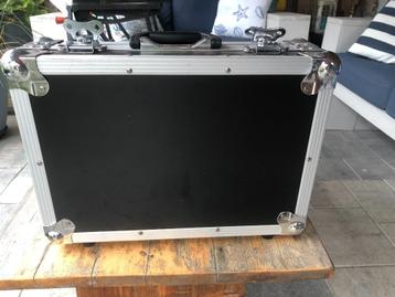 Flightcase koffer 43,5 x 30 x 14 cm  beschikbaar voor biedingen