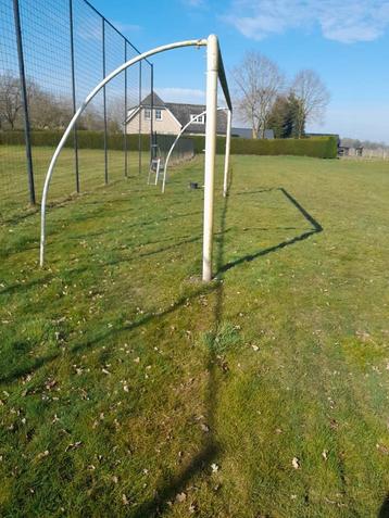 2 officiële voetbal goals ( zelf uit elkaar halen ) beschikbaar voor biedingen