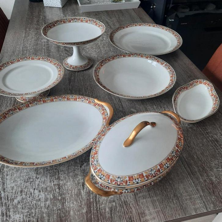 Antiek Servies - Prachtig Gedecoreerd, Antiek en Kunst, Antiek | Servies compleet, Ophalen