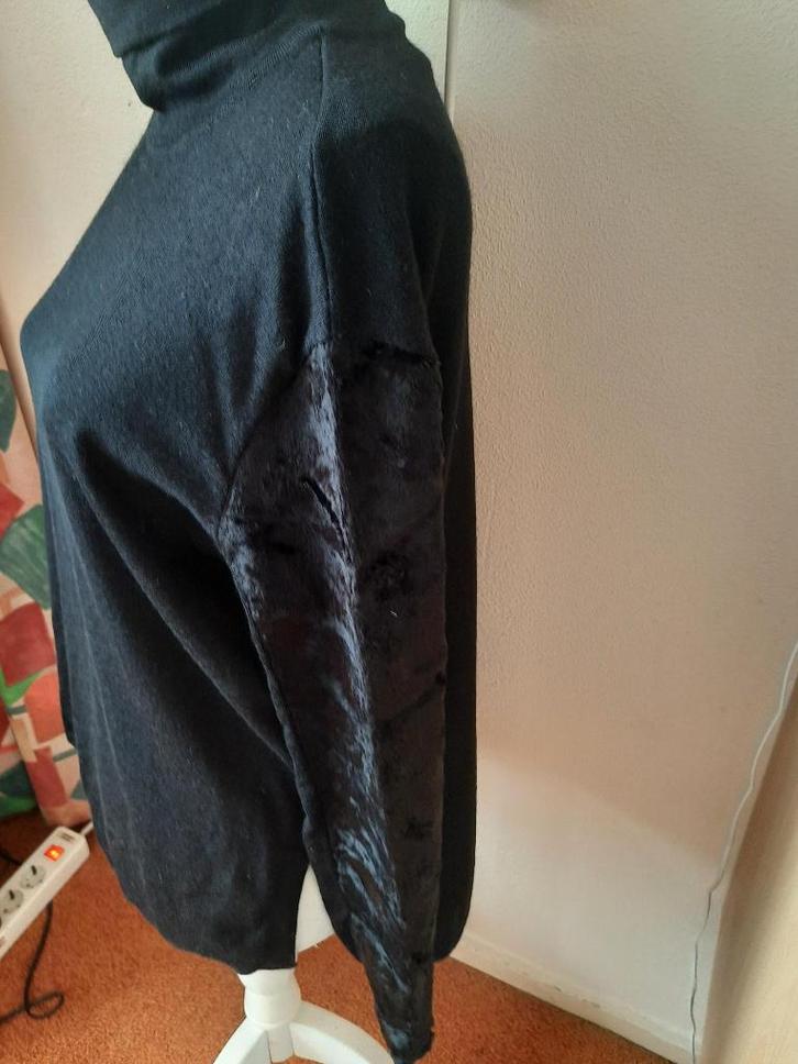 Zwarte coltrui van KAREN MILLEN sz 3 38/40, Kleding | Dames, Truien en Vesten, Zo goed als nieuw, Maat 38/40 (M), Zwart, Ophalen of Verzenden