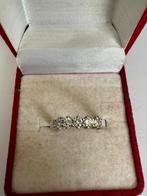 18 KRT.WIT GOUDEN RIJRING MET 5 DIAMANTEN VAN TOTAAL 0,35 CT, Wit, Ophalen of Verzenden, Met edelsteen, Dame