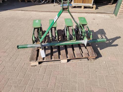 thilot 4 rij zaaimachine, Tuin en Terras, Hand-tuingereedschap, Gebruikt, Overige soorten, Ophalen