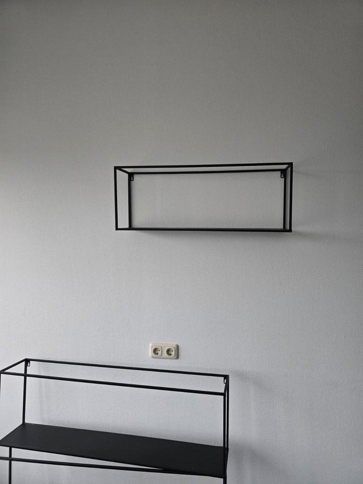 Zwarte metalen wandrekken - Set van 4 + 2, Huis en Inrichting, Woonaccessoires | Wanddecoraties, Ophalen