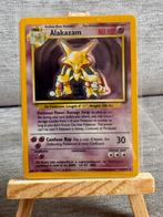 Alakazam 1/102 base Holo, Hobby en Vrije tijd, Verzamelkaartspellen | Pokémon, Ophalen of Verzenden, Zo goed als nieuw