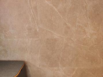 Syrah Ivory tegels beschikbaar voor biedingen
