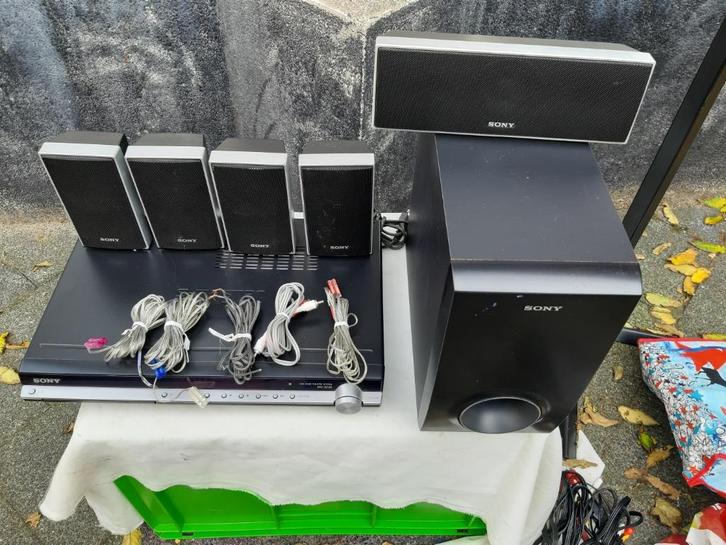 Sony DAV-DZ30 Soundbar & Home cinema-set, Audio, Tv en Foto, Luidsprekers, Gebruikt, Front, Rear of Stereo speakers, 120 watt of meer
