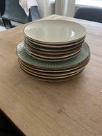 Bordenset 5x diner 6xlunch groen en beige, Ophalen of Verzenden