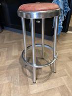 Vintage kruk, Huis en Inrichting, Barkrukken, 1 kruk, Ophalen, Zo goed als nieuw, 60 tot 90 cm